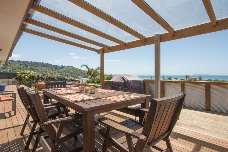 Photo of property in 8 Mayor View Terrace, Waihi Beach, 3611