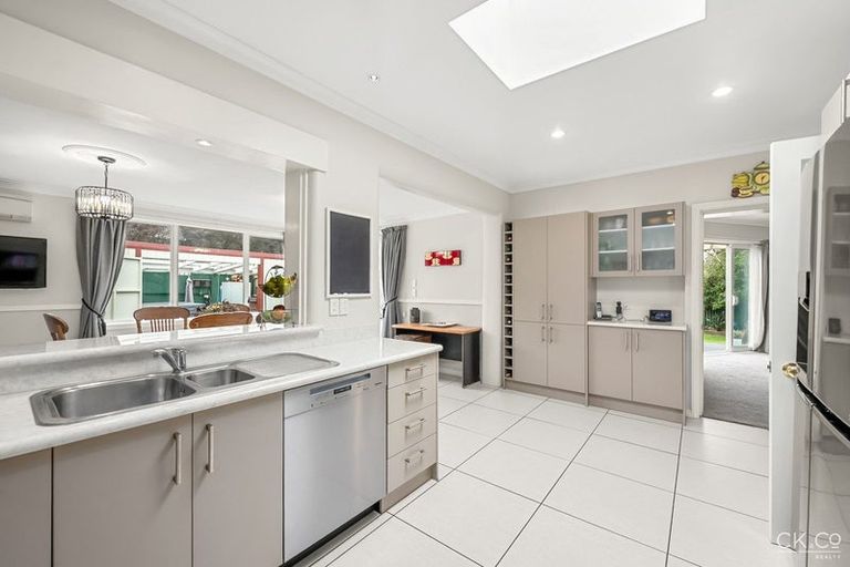 Photo of property in 144 Riverside Drive, Waiwhetu, Lower Hutt, 5010