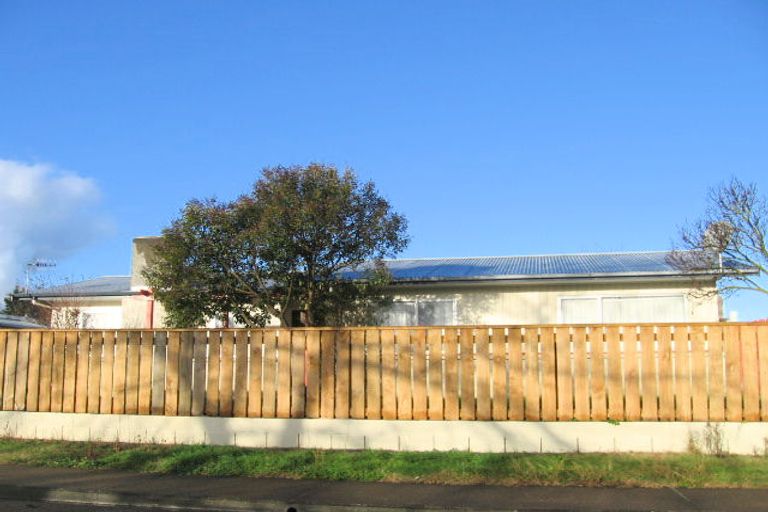 Photo of property in 3 Raleigh Street, Flaxmere, Hastings, 4120