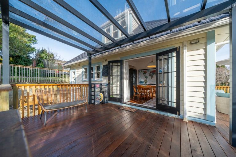 Photo of property in 28 Handyside Street, Tawa, Wellington, 5028