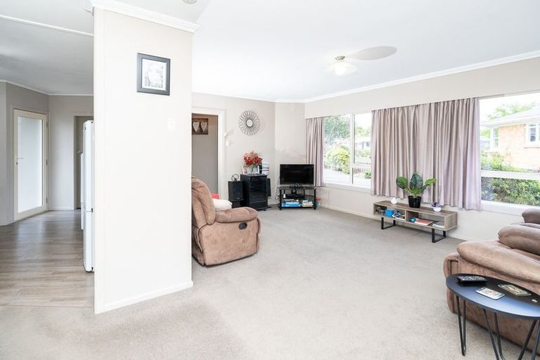 Photo of property in 43 Lewis Street, Glenview, Hamilton, 3206