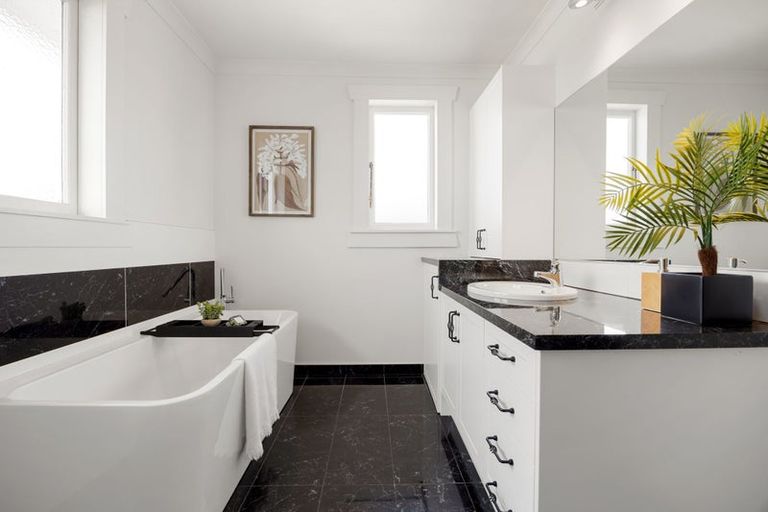 Photo of property in 741 Bank Street, Te Awamutu, 3800