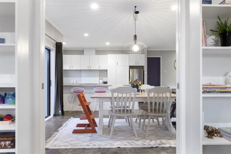 Photo of property in 51 Honeysuckle Lane, Ohauiti, Tauranga, 3112