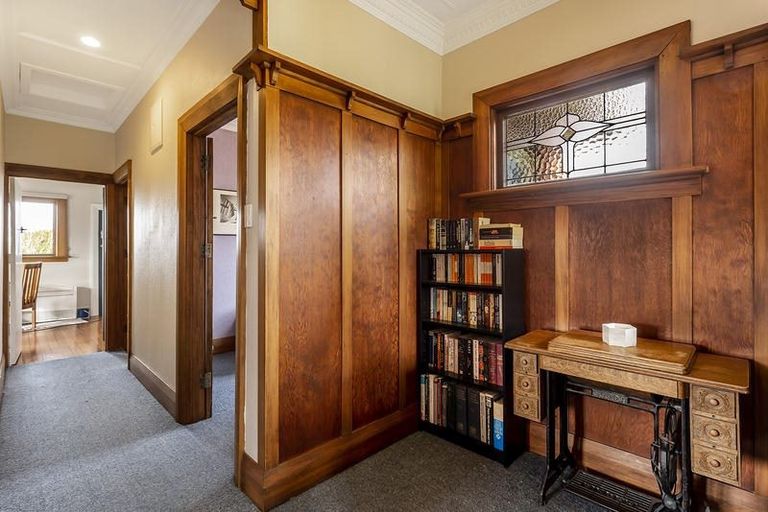 Photo of property in 55 English Avenue, Mornington, Dunedin, 9011