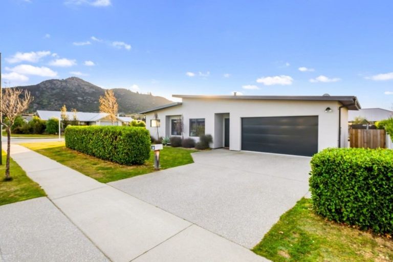 Photo of property in 54 Frye Crescent, Albert Town, Wanaka, 9305
