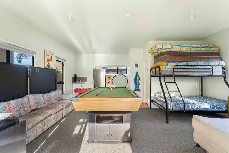 Photo of property in 307b Ocean Road, Whangamata, 3620