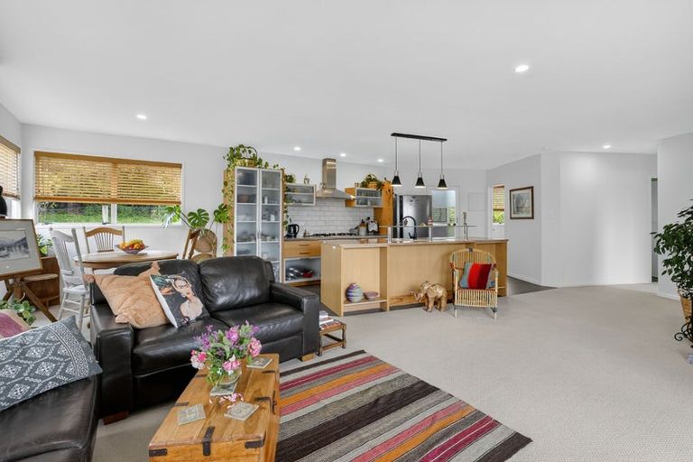 Photo of property in 1893 Paparoa Valley Road, Paparoa, 0571