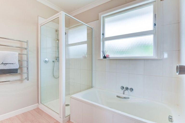 Photo of property in 19 Tregarth Street, Saint Johns Hill, Whanganui, 4501