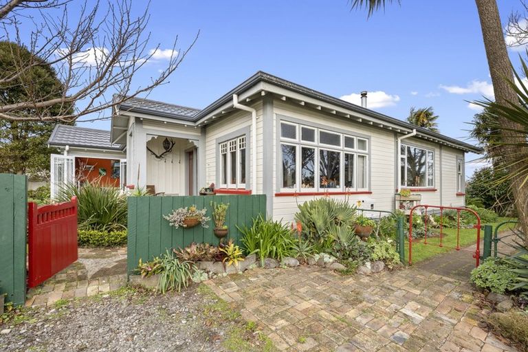 Photo of property in 263 Carrington Street, Vogeltown, New Plymouth, 4310