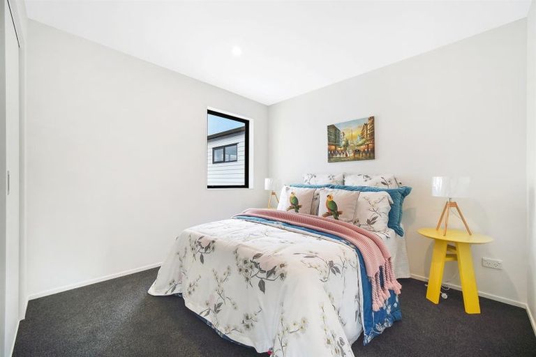 Photo of property in 1 Tukauri Place, Papakura, 2110