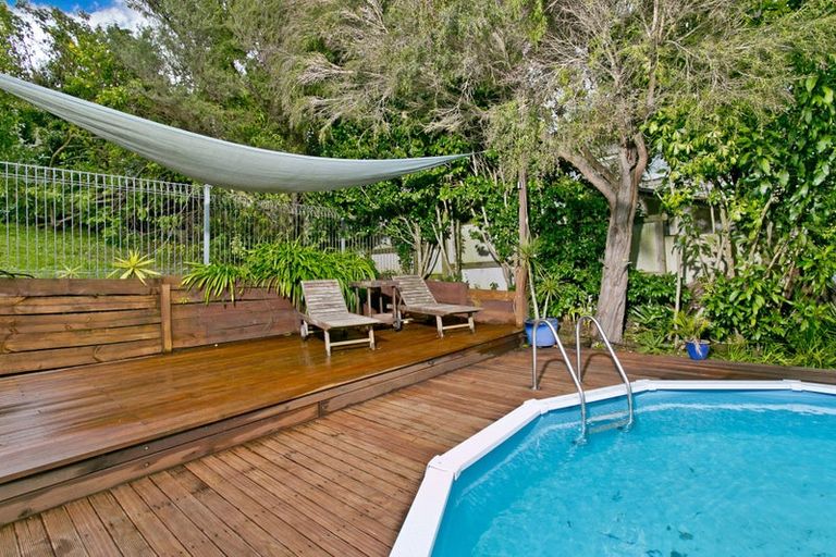 Photo of property in 42 Maxwelton Drive, Mairangi Bay, Auckland, 0630