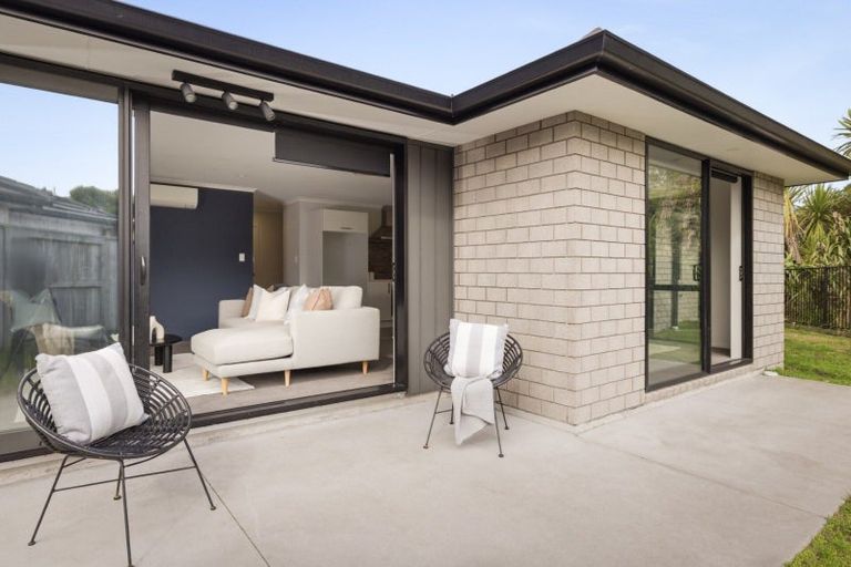 Photo of property in 85 Hills View Drive, Papamoa, 3118