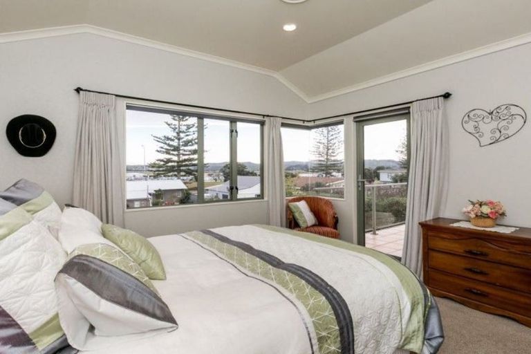 Photo of property in 37a The Esplanade, Westshore, Napier, 4110