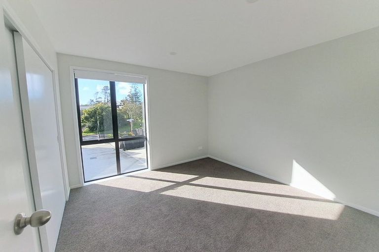 Photo of property in 20a Flaxdale Street, Birkdale, Auckland, 0626