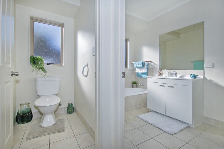 Photo of property in 19 Lochiel Place, Te Kamo, Whangarei, 0112