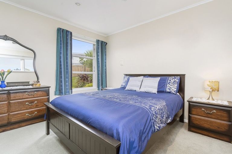 Photo of property in 31 Yorke Road, Haruru, 0204