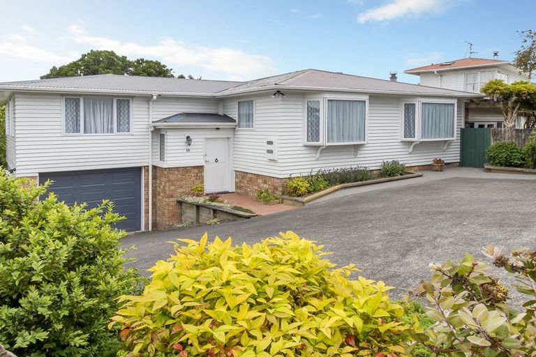 Photo of property in 18 Ridge Road, Howick, Auckland, 2014