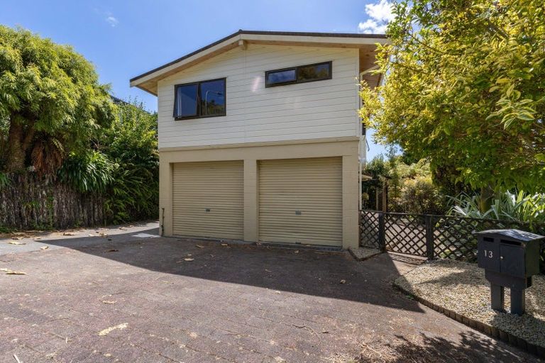 Photo of property in 13 Lindaver Grove, Merrilands, New Plymouth, 4312