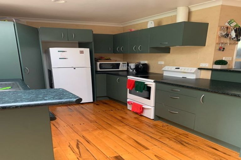 Photo of property in 26 Bethune Street, Featherston, 5710