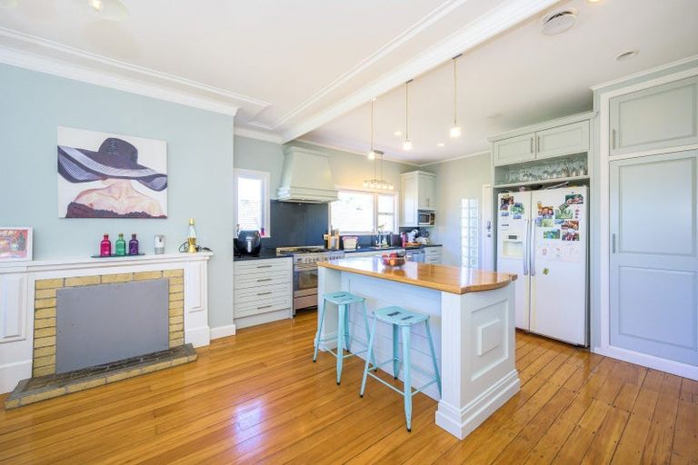 Photo of property in 70 West Street, Pukekohe, 2120