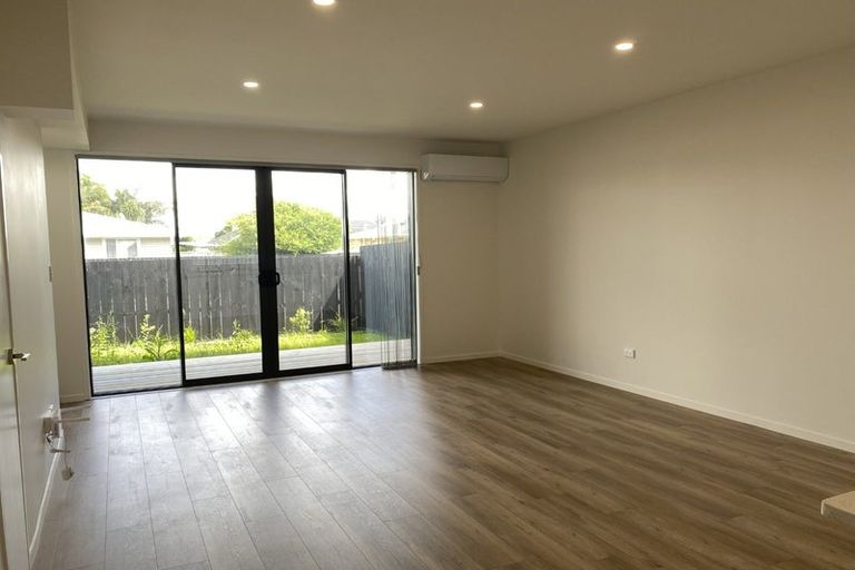 Photo of property in 94c Swanson Road, Henderson, Auckland, 0610