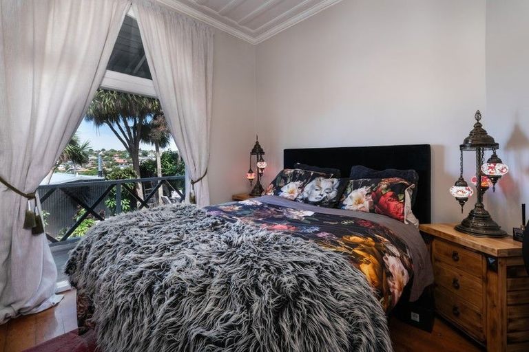 Photo of property in 11 Henderson Street, Mornington, Dunedin, 9011