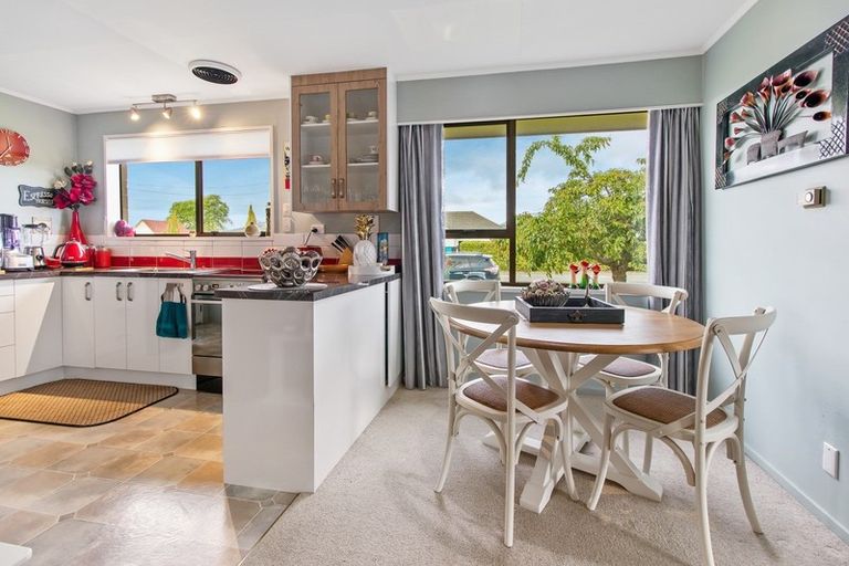 Photo of property in 140 High Street, Waimate, 7924