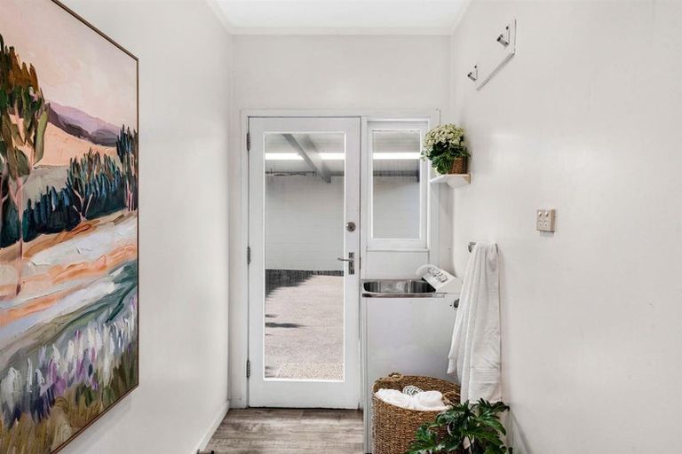 Photo of property in 1/19 Saltburn Road, Milford, Auckland, 0620