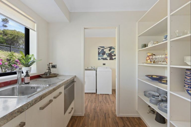 Photo of property in 27 Quail Road, Kaukapakapa, Warkworth, 0984