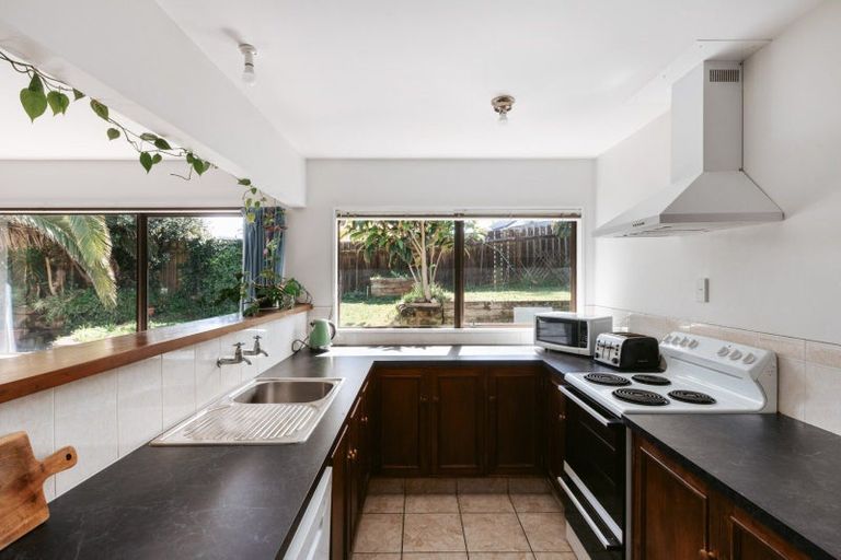 Photo of property in 3b Riverton Road, Mount Maunganui, 3116