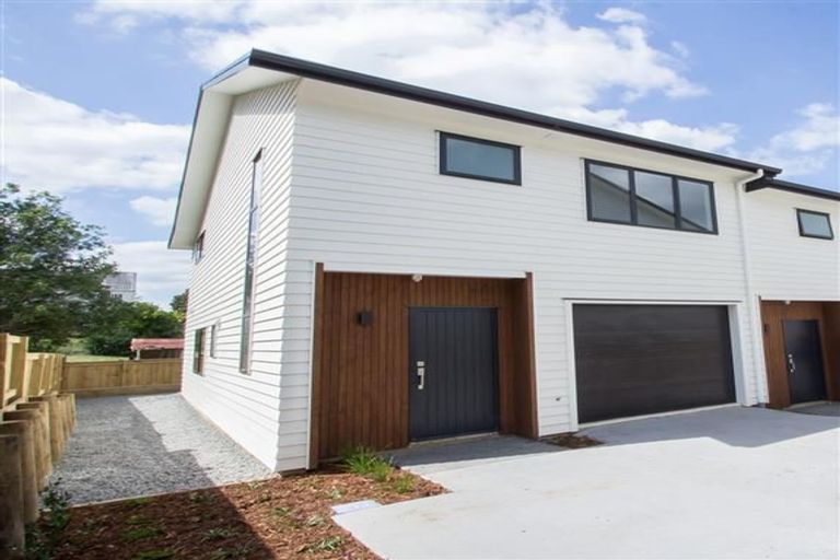 Photo of property in 9/18 Hunter Street, Hamilton Lake, Hamilton, 3204