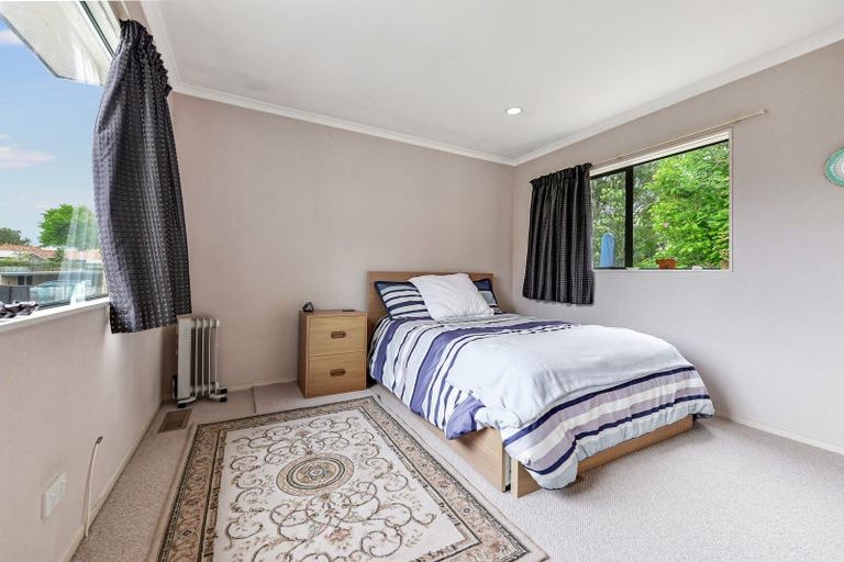 Photo of property in 4 Akona Lane, Hamilton East, Hamilton, 3216