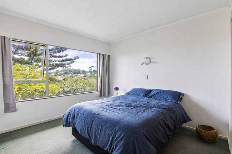 Photo of property in 23 Coromandel Crescent, Mairangi Bay, Auckland, 0630