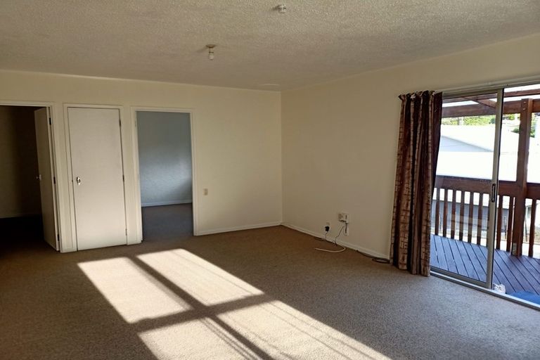 Photo of property in 16b Memorial Drive, Parahaki, Whangarei, 0112