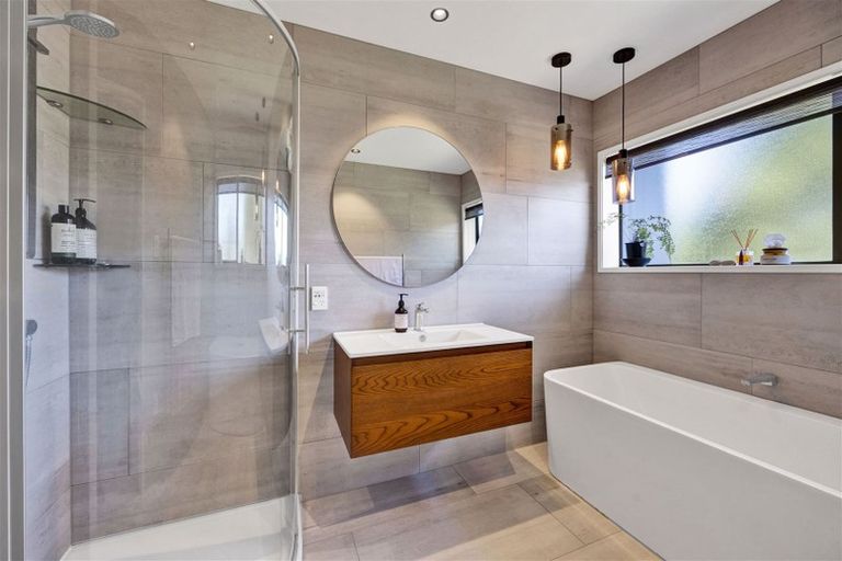 Photo of property in 22 Culzean Grove, Bell Block, New Plymouth, 4312