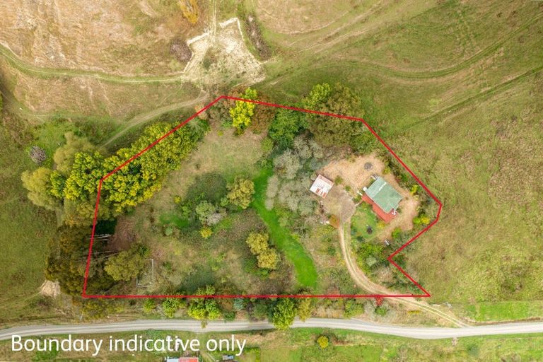 Photo of property in 108 Mangapapa Road, Ohingaiti, Hunterville, 4783
