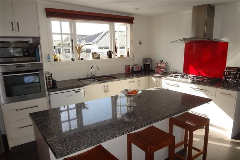 Photo of property in 54 Diamond Avenue, Spreydon, Christchurch, 8024