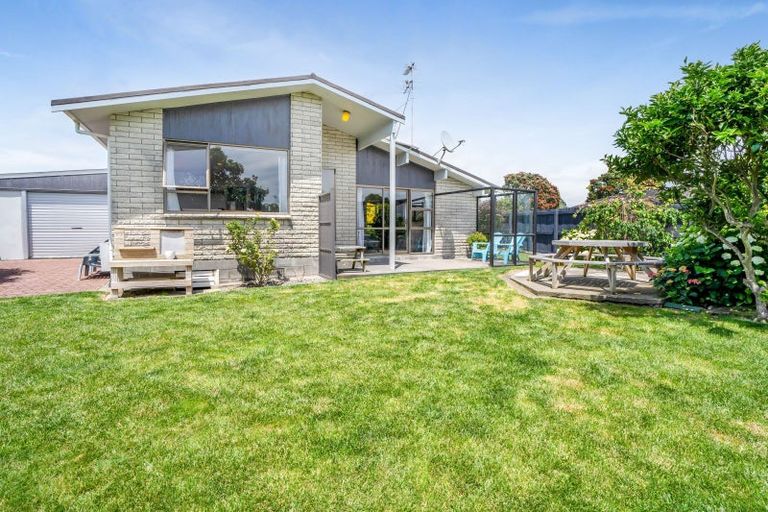 Photo of property in 8 Glamis Avenue, Bell Block, New Plymouth, 4312