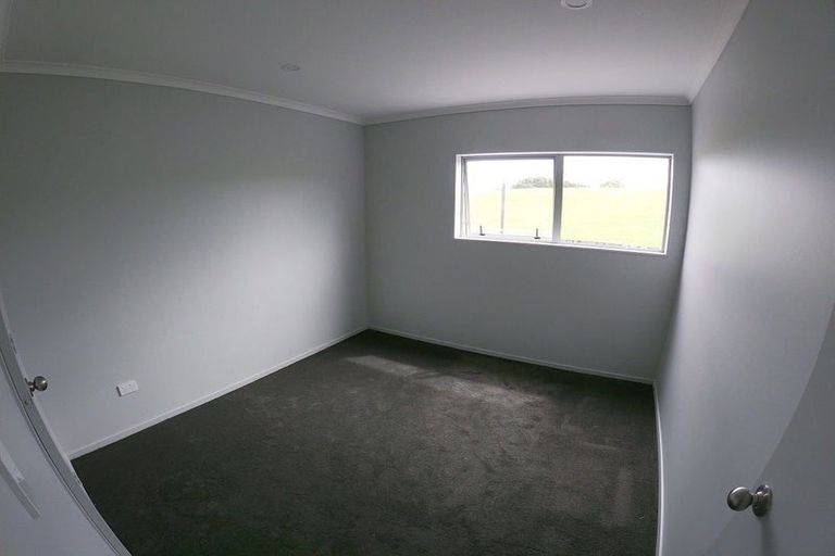Photo of property in 47 Cardiff Road, Pakuranga, Auckland, 2010