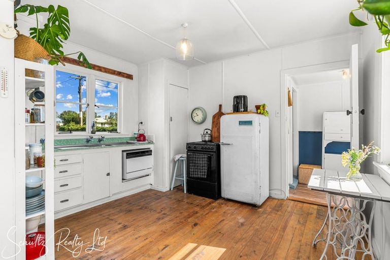 Photo of property in 70 Jellicoe Road, Ruawai, 0530