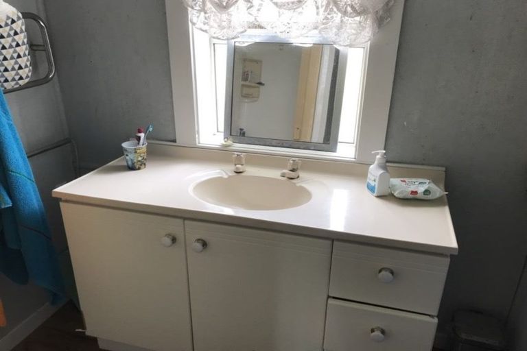 Photo of property in 21 Fitzgerald Road, Drury, 2577