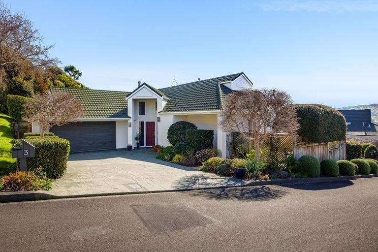 Photo of property in 3 Inlet Waters, Whitby, Porirua, 5024