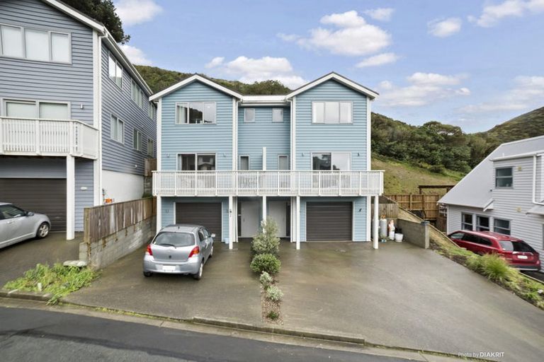 Photo of property in 10a Rarangi Way, Owhiro Bay, Wellington, 6023