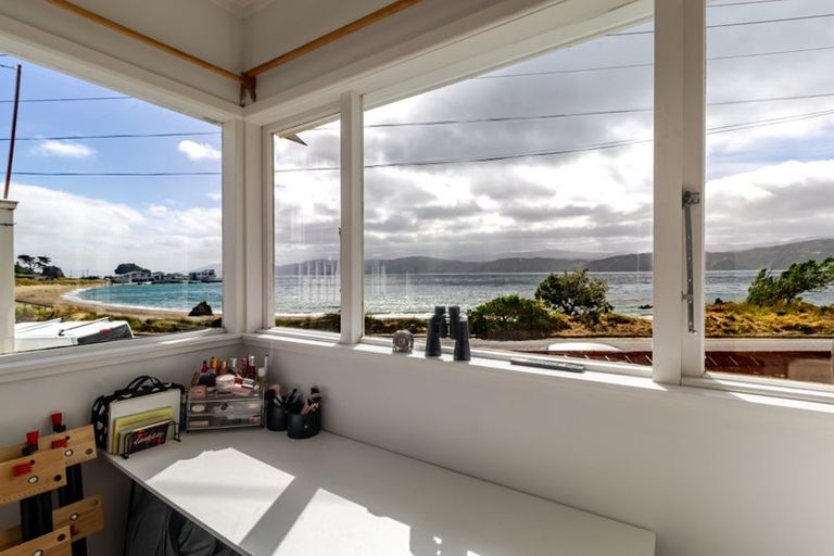 Photo of property in 161 Marine Parade, Mount Maunganui, 3116