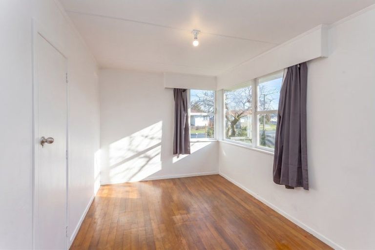 Photo of property in 97 Cameron Crescent, Masterton, 5810