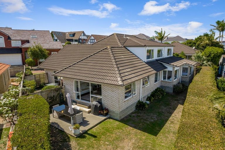 Photo of property in 21 Hendrika Court, Hobsonville, Auckland, 0618
