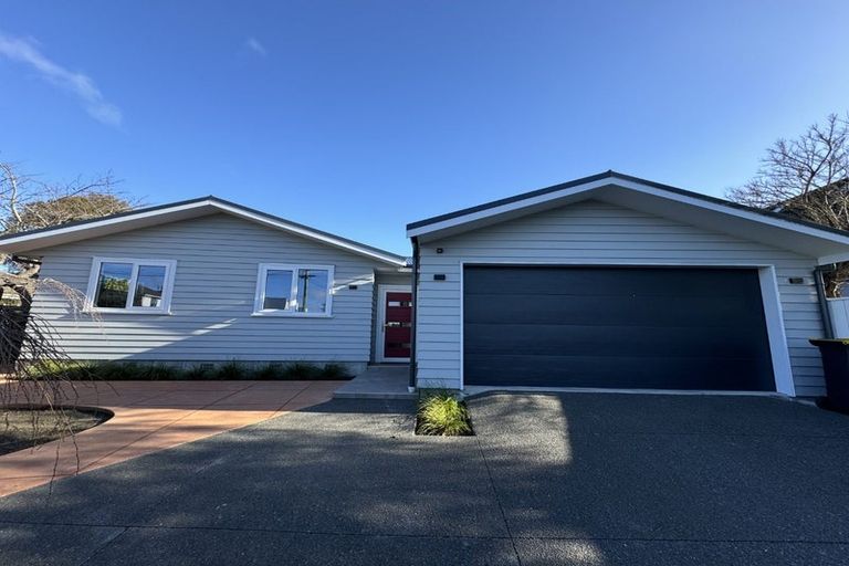Photo of property in 43 Wai-iti Terrace, Burnside, Christchurch, 8052