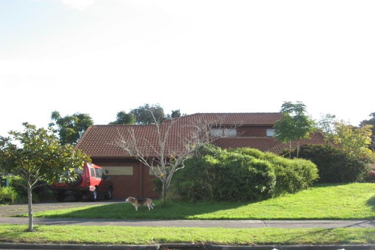 Photo of property in 56 Charles Prevost Drive, The Gardens, Auckland, 2105