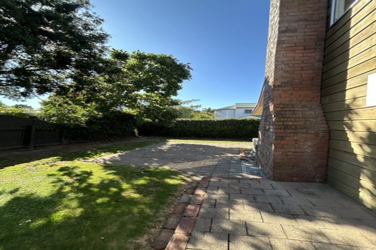 Photo of property in 142 Victoria Avenue, Hokowhitu, Palmerston North, 4410