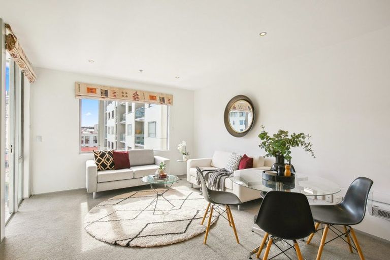 Photo of property in Sanctum Apartments, 54/10b Ebor Street, Te Aro, Wellington, 6011